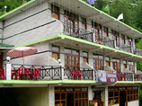 Manufacturers Exporters and Wholesale Suppliers of Hotel Rohtang View Kullu Himachal Pradesh